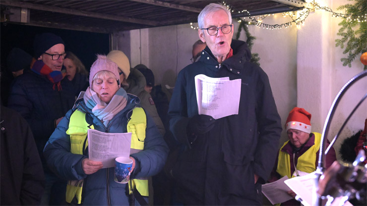 Lebendiger Adventskalender 2025
     in Scharmbeckstotel