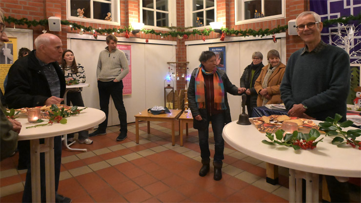 Lebendiger Adventskalender 2025
     in Scharmbeckstotel