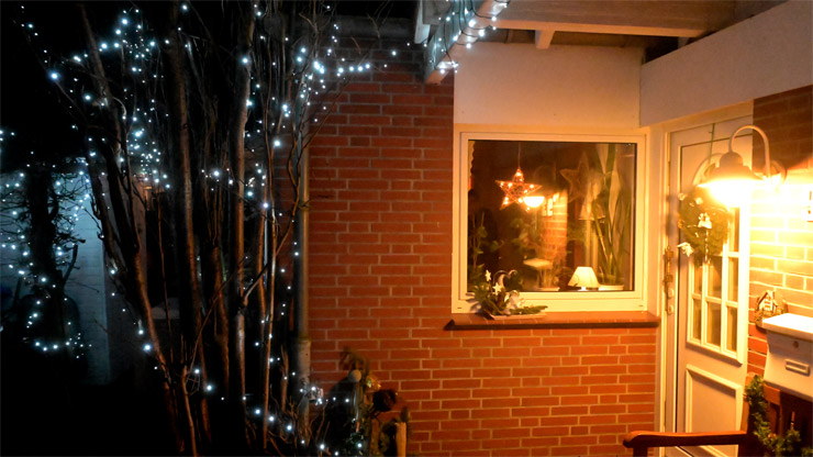 Lebendiger Adventskalender 2025
     in Scharmbeckstotel